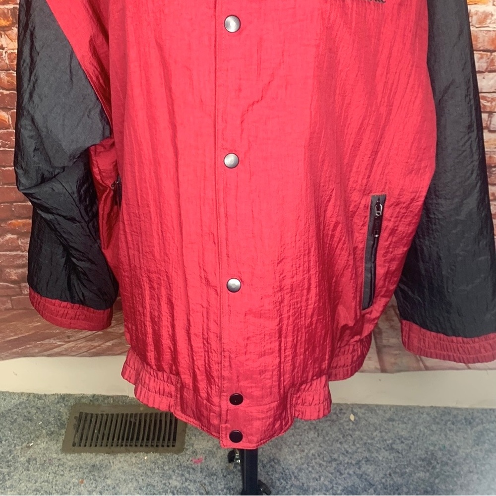 Vintage Y2K Casa Lapostolle Burgundy and Black Button Down Windbreaker - Picture 6 of 13